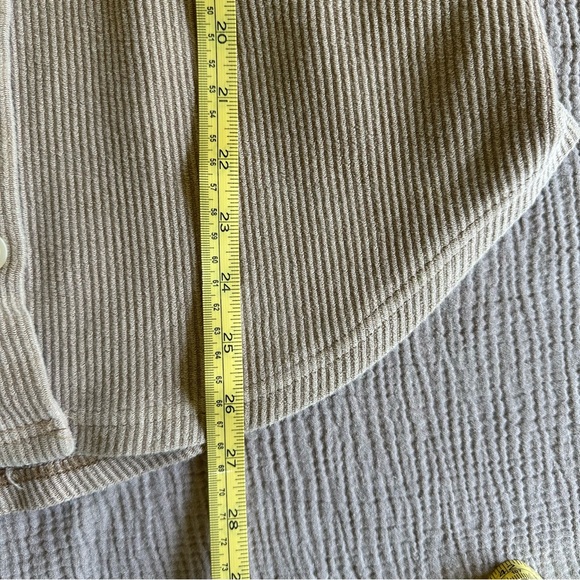 Tan Ribbed Women’s Button Up Shacket - Picture 6 of 8